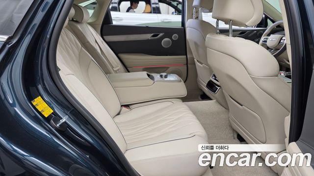 Genesis G80 (RG3) Gasoline 2.5 Turbo AWD 2025 — фото 12