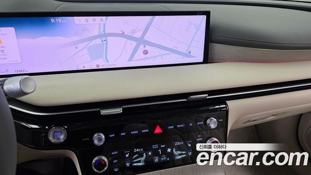 Genesis G80 (RG3) Gasoline 2.5 Turbo AWD 2025 — фото 14