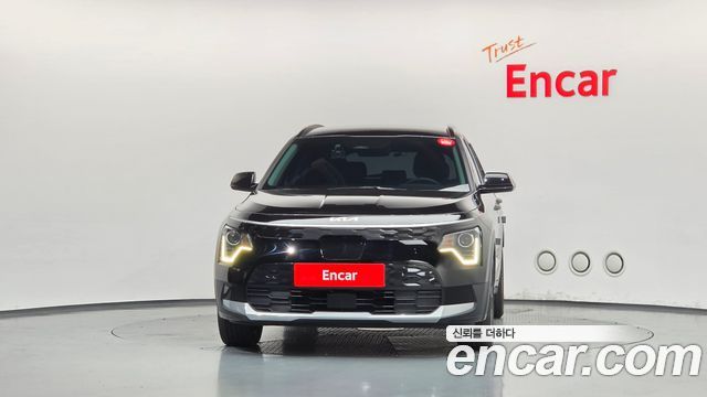 Kia Niro EV Air 2023 — фото 3