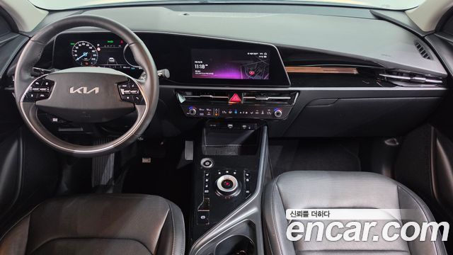 Kia Niro EV Air 2023 — фото 7