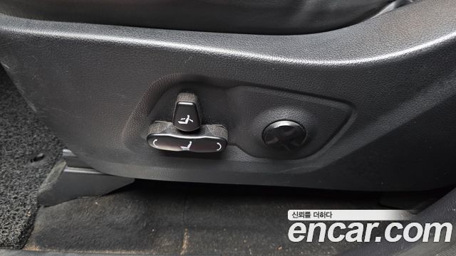 KG Mobility (SsangYong) Rexton Sports Diesel 2.2 4WD Prestige 2020 — фото 18