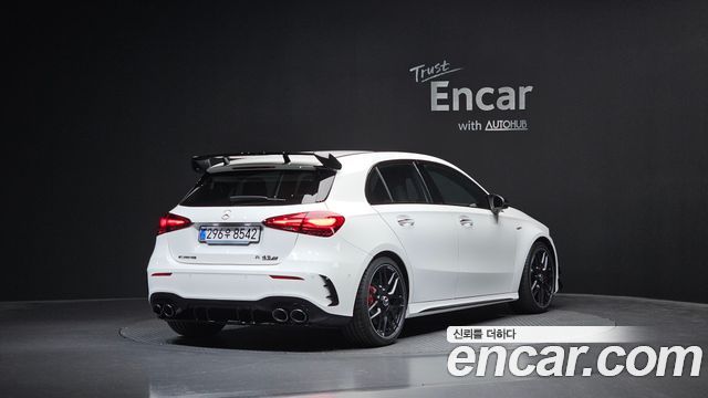 Mercedes-Benz A-Class (W177) AMG A45 S 4MATIC+ Hatchback 2025 — фото 2