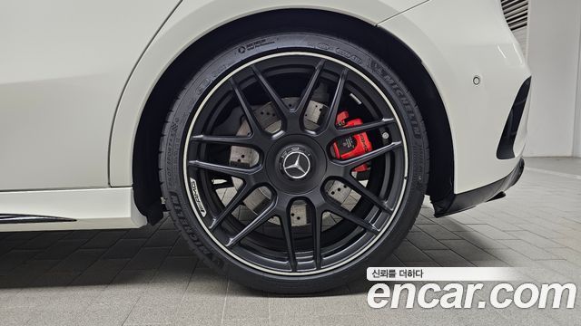 Mercedes-Benz A-Class (W177) AMG A45 S 4MATIC+ Hatchback 2025 — фото 21