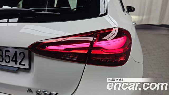 Mercedes-Benz A-Class (W177) AMG A45 S 4MATIC+ Hatchback 2025 — фото 23