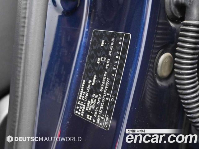 KG Mobility (SsangYong) Tivoli Air Diesel IX 2WD 2019 — фото 24