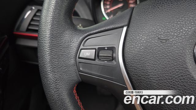 BMW 1 Series (F20) 118d Sport 5Door 2017 — фото 17