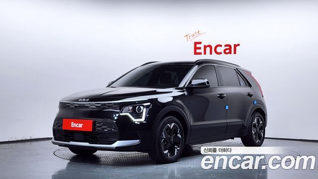 Kia Niro EV Air 2023 — фото 1