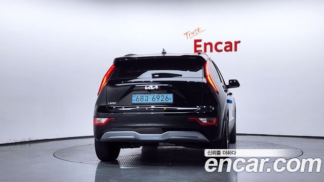 Kia Niro EV Air 2023 — фото 4