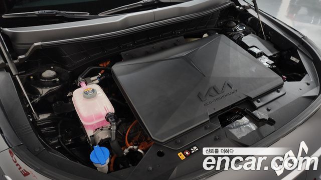 Kia Niro EV Air 2023 — фото 6