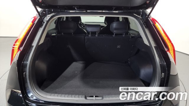 Kia Niro EV Air 2023 — фото 16