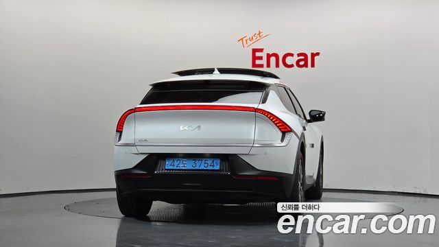 Kia EV6 Long Range Air 2022 — фото 4