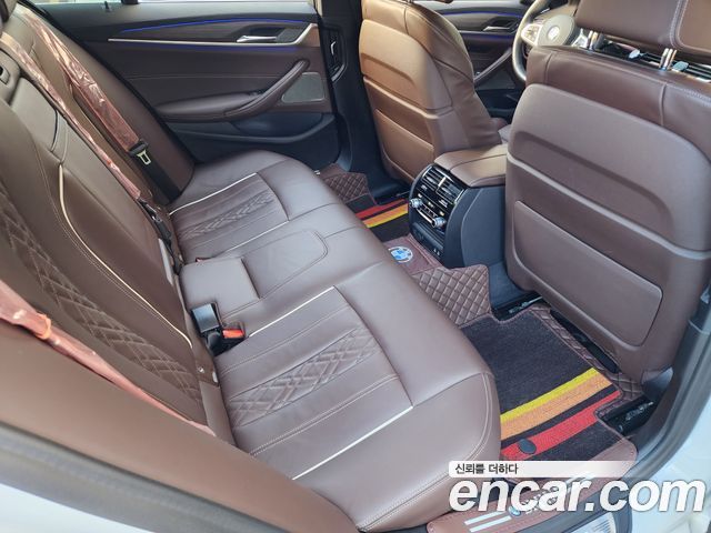 BMW 5 Series (G30) 530i M Sport Package 2021 — фото 15