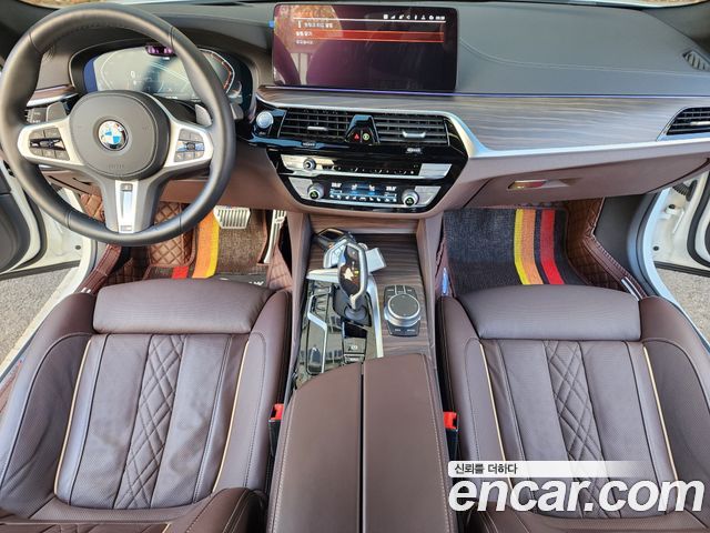 BMW 5 Series (G30) 530i M Sport Package 2021 — фото 18