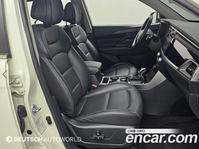 KG Mobility (SsangYong) Beautiful Korando Diesel 1.6 2WD C5 Plus 2021 — фото 10