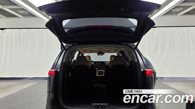 Kia Carnival (IV) Gasoline 9-Seater Signature 2021 — фото 20