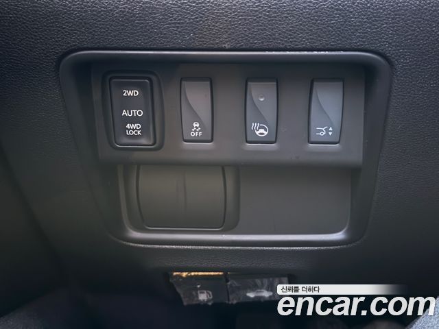 Renault Korea QM6 Diesel 4WD RE Signature 2018 — фото 20
