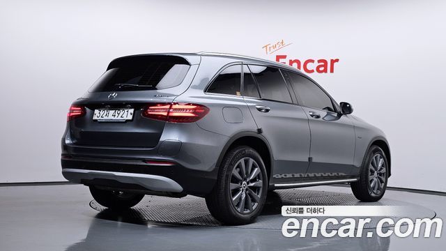 Mercedes-Benz GLC-Class (X253) GLC350e 4MATIC 2019 — фото 2