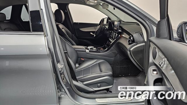 Mercedes-Benz GLC-Class (X253) GLC350e 4MATIC 2019 — фото 11