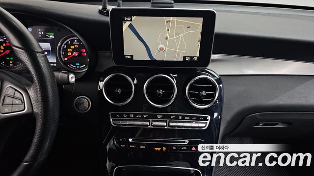 Mercedes-Benz GLC-Class (X253) GLC350e 4MATIC 2019 — фото 14