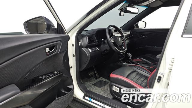 KG Mobility (SsangYong) Very New Tivoli Gasoline 1.5 2WD V7 2020 — фото 10