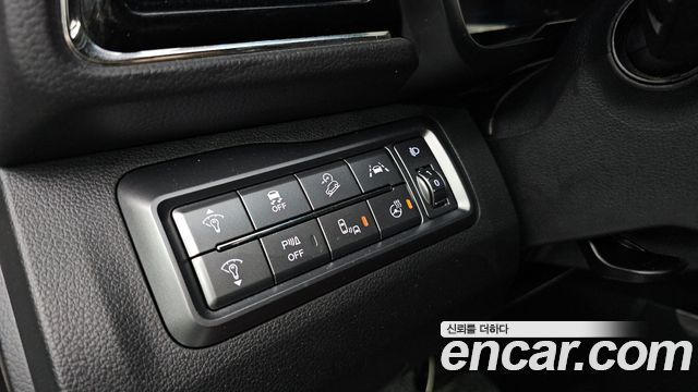 KG Mobility (SsangYong) Very New Tivoli Gasoline 1.5 2WD V7 2020 — фото 17