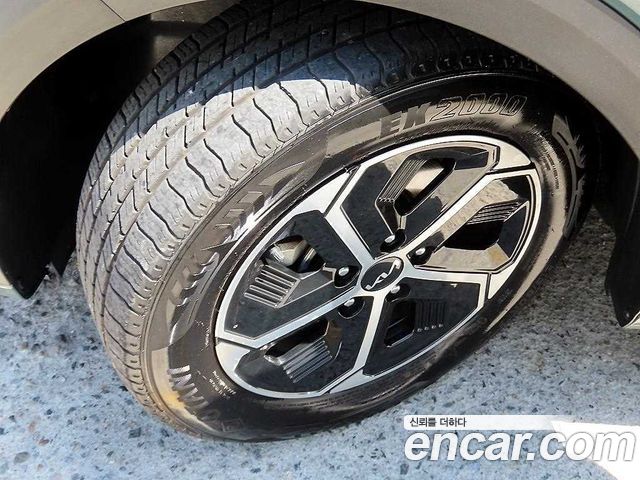 Kia Niro Prestige 2022 — фото 24