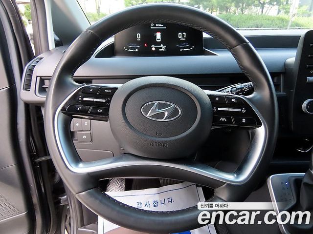 Hyundai Staria Cargo 3-Seater Modern 2023 — фото 8