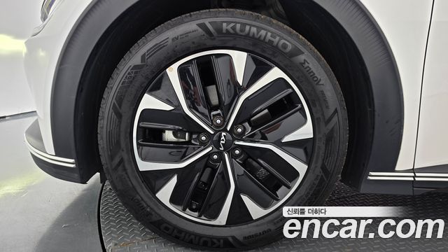 Kia EV6 Long Range Air 2022 — фото 5