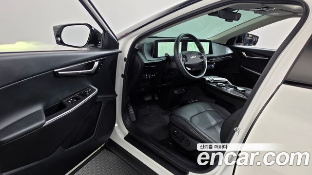 Kia EV6 Long Range Air 2022 — фото 10