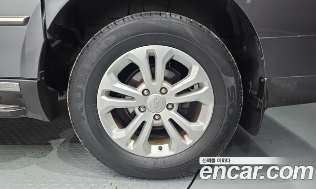 KG Mobility (SsangYong) Korando Sport 2.2 CX5 2WD CLUB 2017 — фото 27
