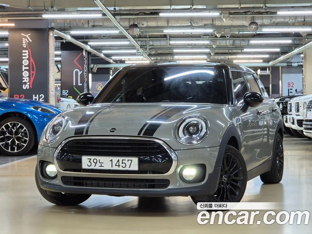 MINI Cooper Clubman Untied suit Edition 2nd 2019 — фото 1