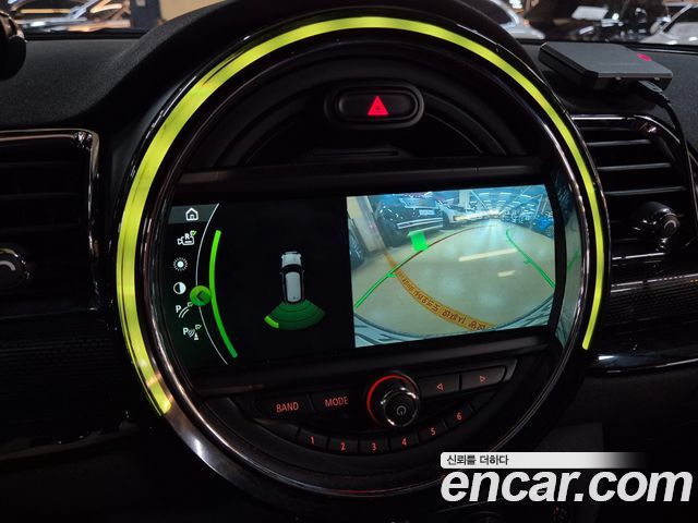 MINI Cooper Clubman Untied suit Edition 2nd 2019 — фото 10