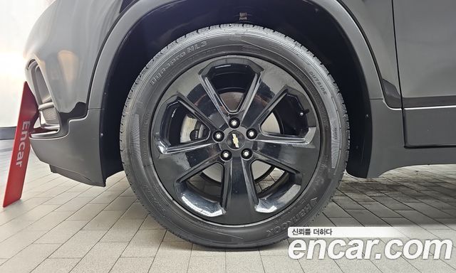Chevrolet Trax 1.4 Perfact Black 2019 — фото 5