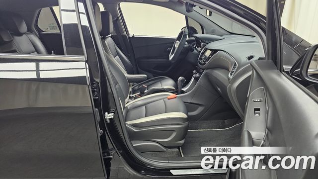 Chevrolet Trax 1.4 Perfact Black 2019 — фото 26