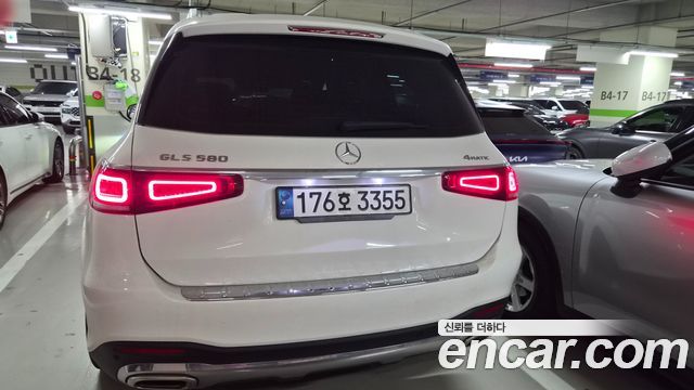 Mercedes-Benz GLS-Class (X167) GLS580 4MATIC 2023 — фото 2