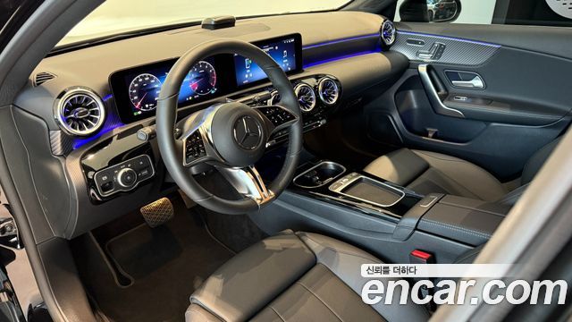 Mercedes-Benz A-Class (W177) A220 Hatchback 2026 — фото 20