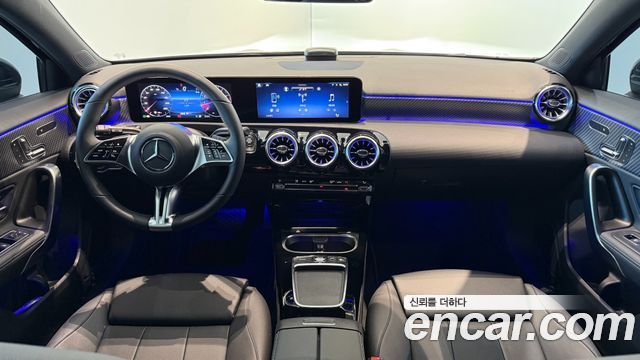 Mercedes-Benz A-Class (W177) A220 Hatchback 2026 — фото 21