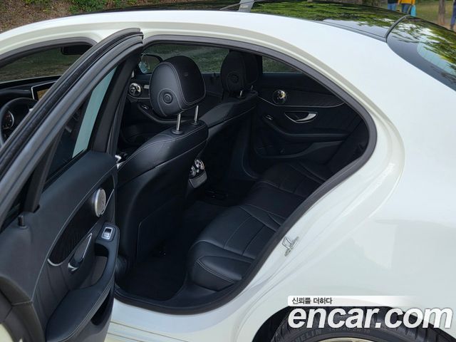 Mercedes-Benz C-Class (W205) C250 d 4MATIC 2016 — фото 10