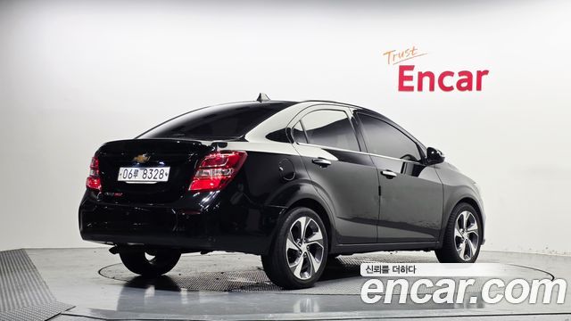 Chevrolet Aveo Sedan 1.4 Turbo LT 2017 — фото 2