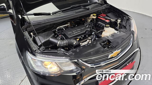Chevrolet Aveo Sedan 1.4 Turbo LT 2017 — фото 6