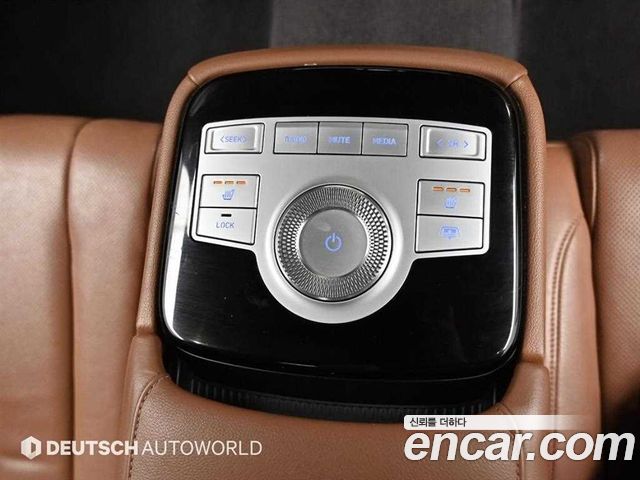 Genesis G80 (RG3) Gasoline 2.5 Turbo AWD 2022 — фото 20