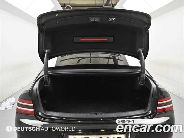 Genesis G80 (RG3) Gasoline 2.5 Turbo AWD 2022 — фото 23