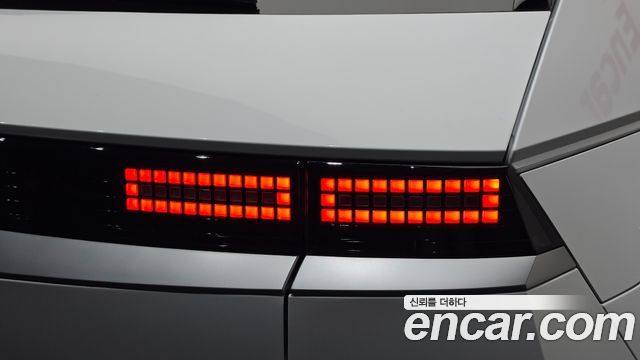 Hyundai Ioniq 5 Standard E-Value+ 2025 — фото 23