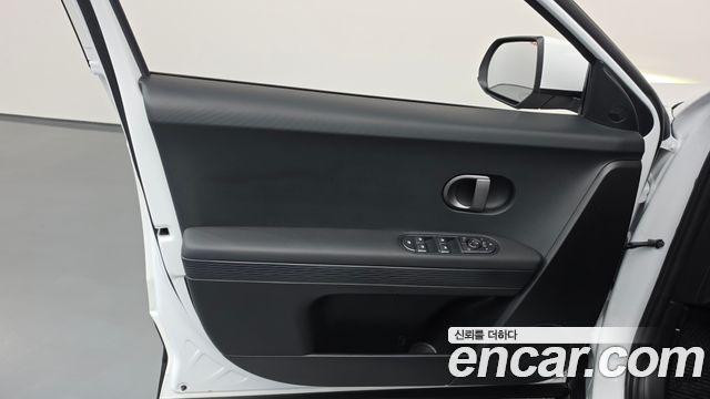 Hyundai Ioniq 5 Standard E-Value+ 2025 — фото 24