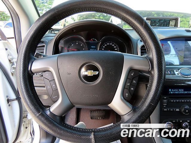 Chevrolet Captiva 2WD LT 2013 — фото 8