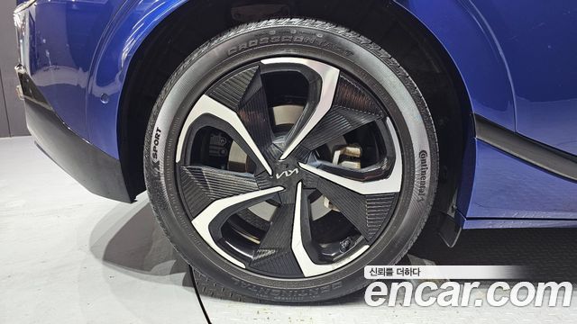 Kia EV6 Long Range GT Line 2023 — фото 5