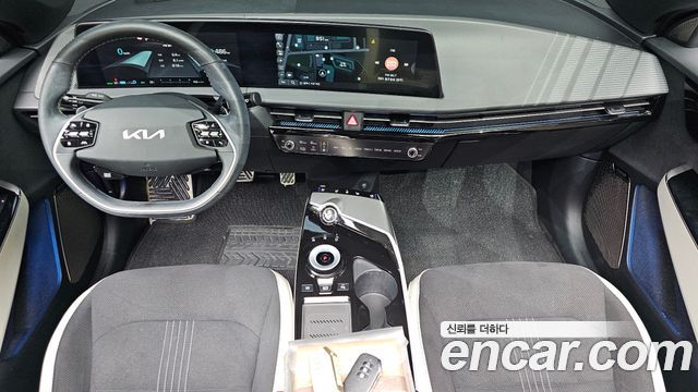 Kia EV6 Long Range GT Line 2023 — фото 7