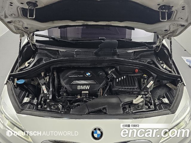 BMW 2 Series Active Tourer (F45) Luxury 2015 — фото 6