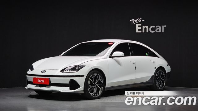 Hyundai Ioniq 6 Long Range AWD Prestige 2023 — фото 1