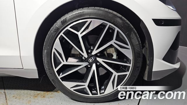 Hyundai Ioniq 6 Long Range AWD Prestige 2023 — фото 21